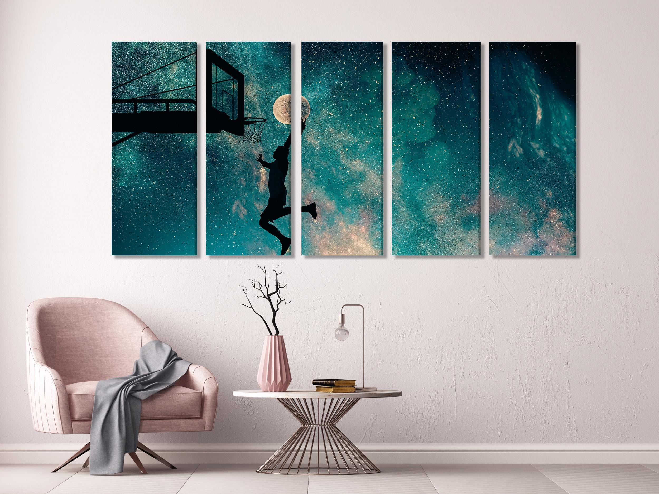 Art mural Dunk de basket-ball avec lune, Impression murale sportive surréaliste, Décoration du ciel étoilé, Œuvre sportive inspirante, Cadeau de basket-ball