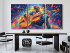Canvasprint van een dynamische bassist – Explosieve kleurenspatmuziekdecoratie, levendige jazzfunkenergie