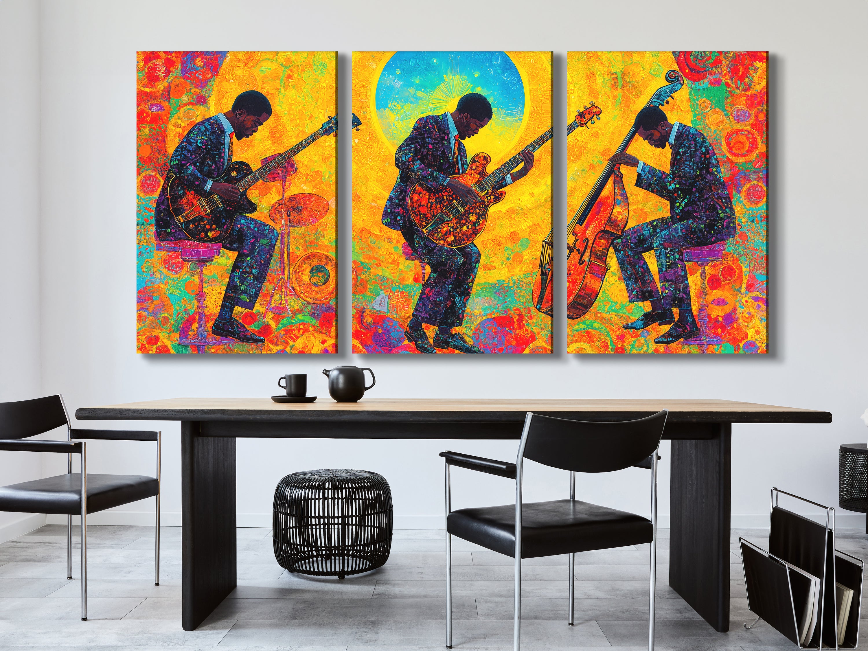 Canvasprint van drie jazzgitaar en bas – Kleurrijke jamsessie bij zonsopgang, levendige fusionmuziekdecoratie