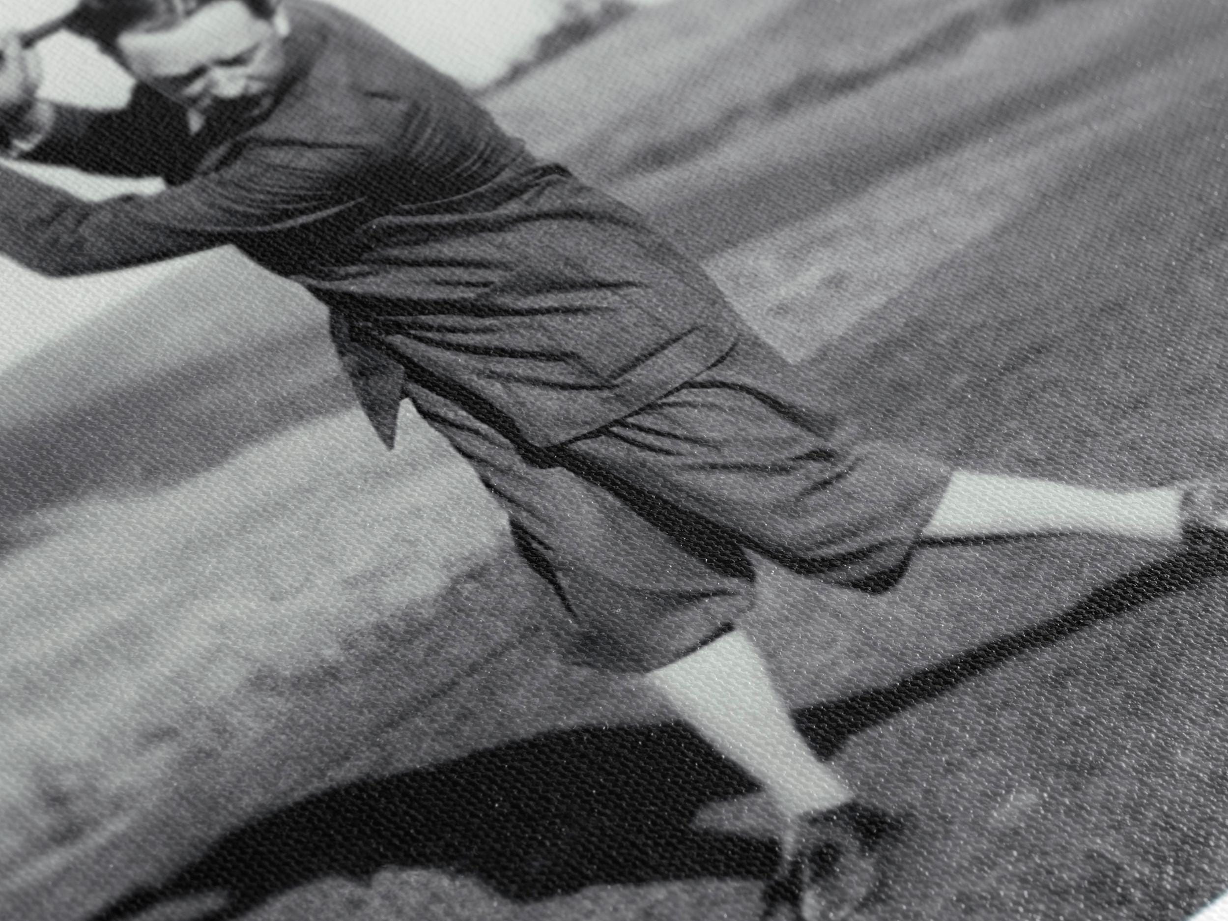 Vintage Golfer Canvas Print, Classic Black and White Wall Art, Large Golf Swing Artwork, Retro Sports Art Print, Retro Golf Wall Decor