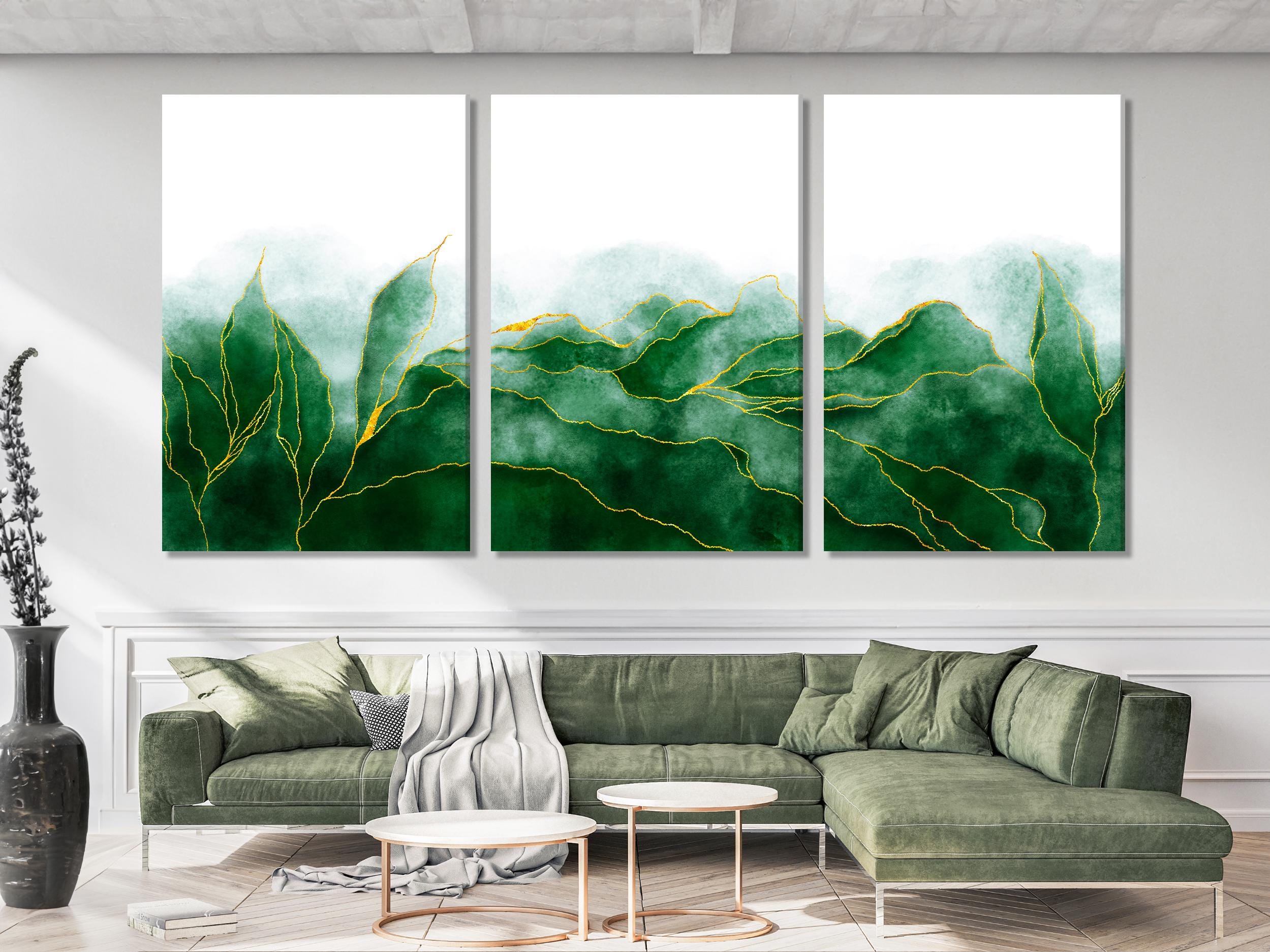 Aquarel groen en goud drieluik canvas print met abstracte natuur en gebarsten marmerkunst - moderne wandkunst voor thuis en op kantoor