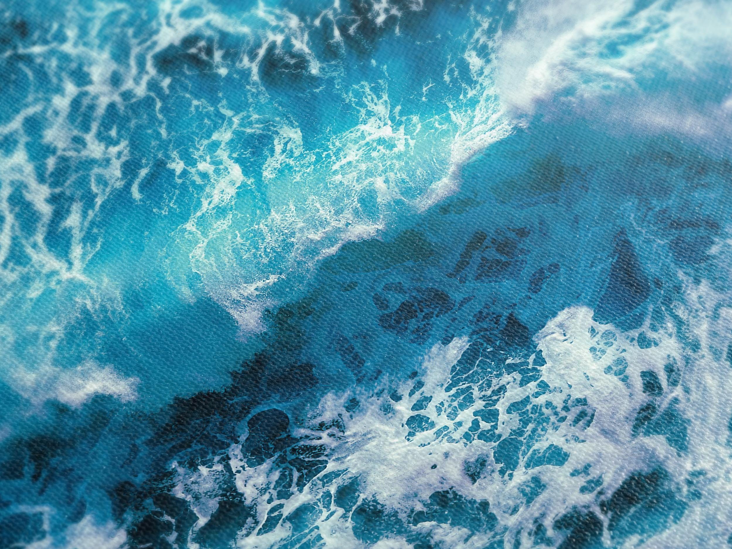 Majestic wave artwork featuring foaming crests and rolling currents, crafted into a striking canvas print painting that enhances modern beach décor with an energizing coastal vibe.