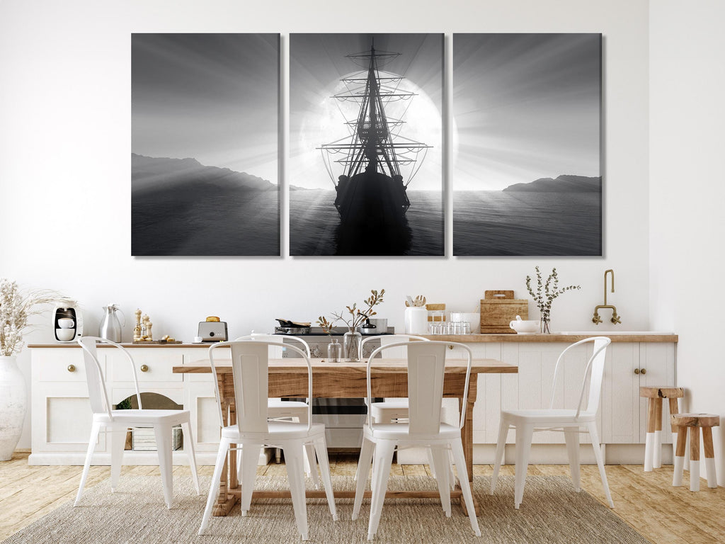 Art mural nautique noir et blanc - Impression sur toile d'un navire à voile vintage - Œuvre d'art pirate vintage - Décor inspiré par les marins - Grande impression d'art maritime