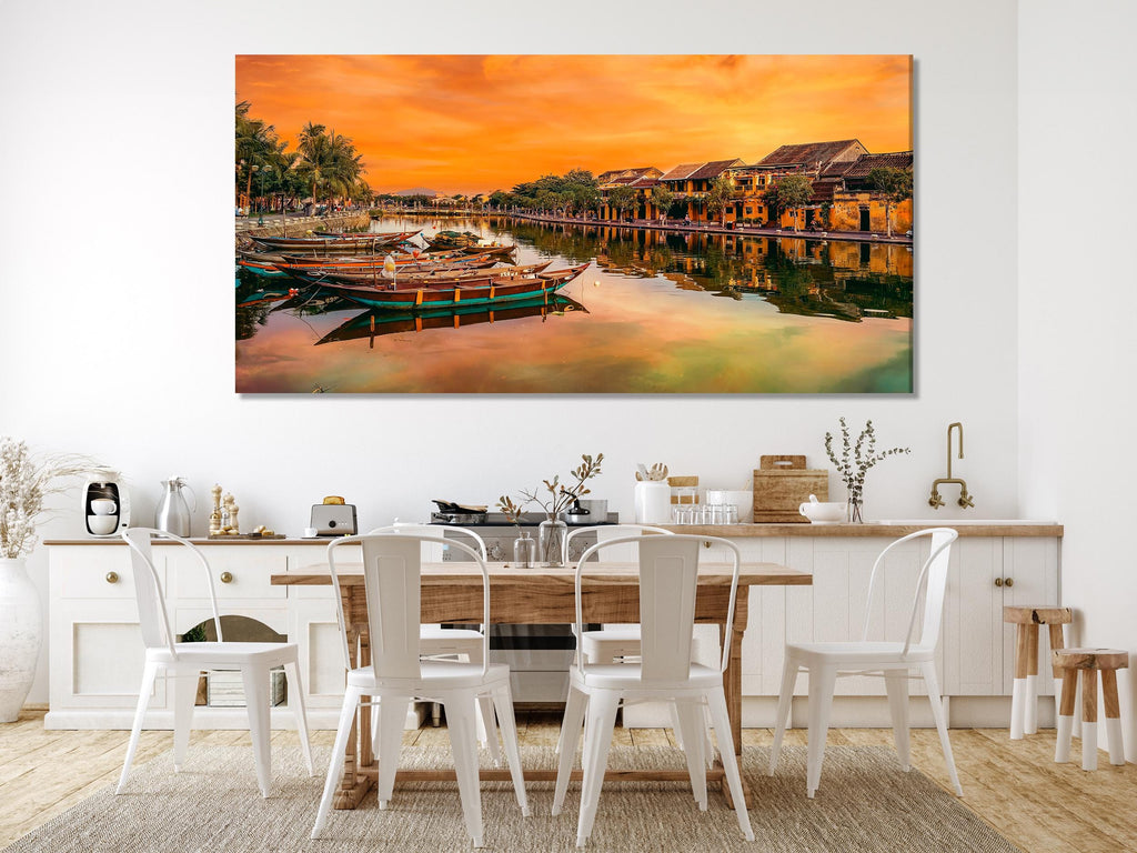 Hoi An, Vietnam — Art mural sur toile, impression sur toile du coucher de soleil sur la rivière, décor de paysage asiatique, œuvre moderne en 3 panneaux, scène traditionnelle de bateaux sur toile imprimée