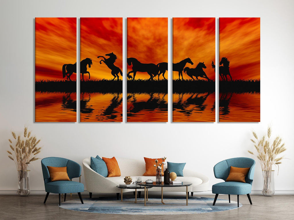 Wildpferde Sonnenuntergang Leinwanddruck, Große Natur Wandkunst, Silhouette Pferd Kunstwerk, Moderner Landschaftskunstdruck, Dramatische Wanddekoration für Zuhause